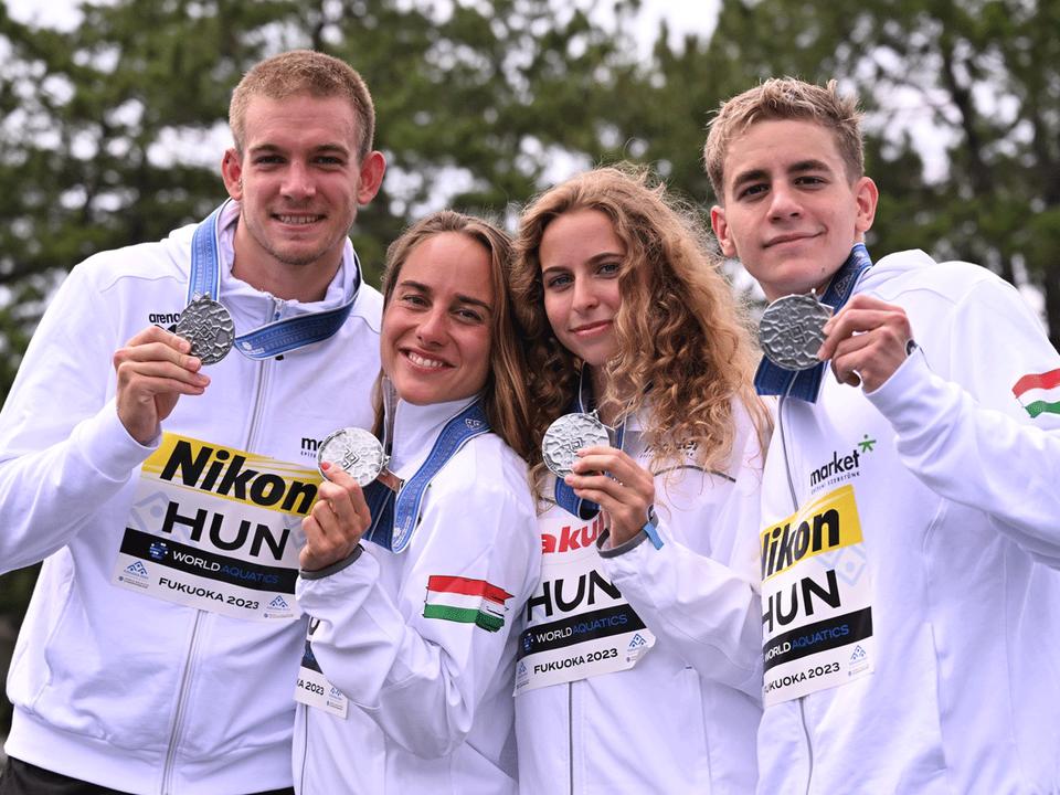 Read more about the article Ezüstérmes a magyar váltó a nyílt vízi úszók csapatversenyében!